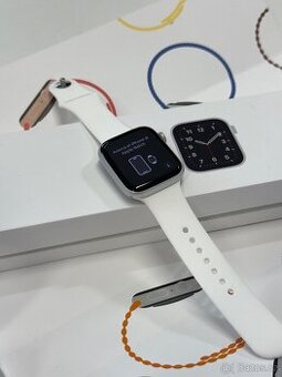 Apple Watch SE 44mm GPS + CELLULAR | Kompletní balení