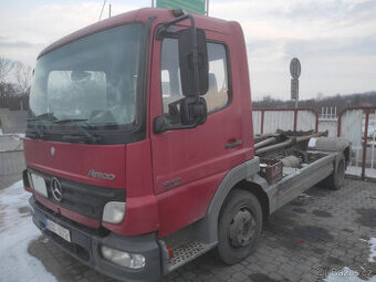 MERCEDES ATEGO r.v.2006 Kontejner