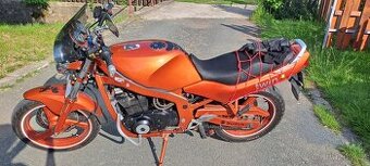 Suzuki GS500 - 1