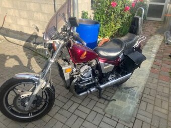 Prodám Honda CX 650 Custom