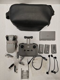 DJI Mini 2 SE Fly More Combo