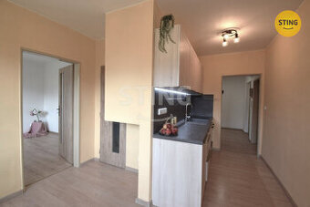 Pronájem prostorného bytu 3+1 s balkonem  – Zlín, Ma, 133394