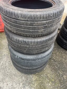 Barum bravuris 235 55 17