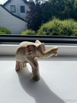 Těžítko slon asi onyx