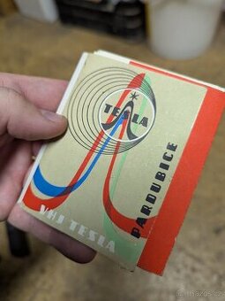 Staré kartičky Tesly