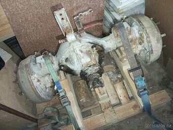 Zúžená náprava v3s