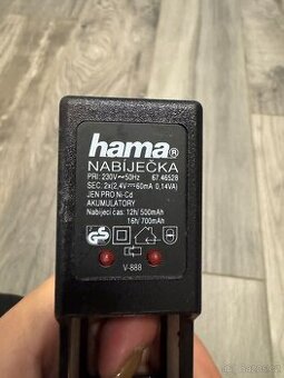 Hama nabíječka Ni-Cd (model V-888) – plně funkční