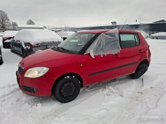 Prodám na náhradní díly ŠKODA FABIA II 1.2HTP 44KW CHFA