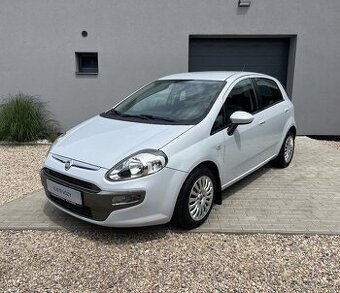 Fiat Punto 105 EVO 1.4i 77KW, Tažné zařízení, Servisní kniha