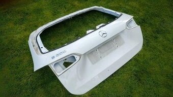 Mercedes B - class W247 2018 - zadna kapota dvere veko