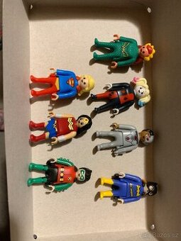 Přebytky z kinder joy Super Mario a kinder Playmobil