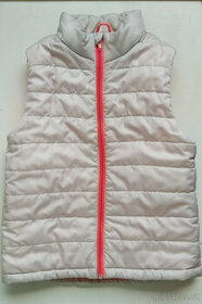 Vesta H&M, vel. 110/116.