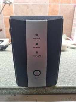 Záložní zdroj Regulus PG500