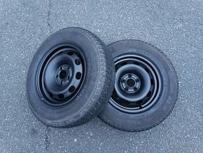 prodej  2 ks zimních pneu s ocelovými disky na Škoda I 175/.