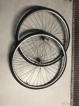 Kola na kolo Favorit 2 ks, rozměr 27 x 1 1/4