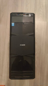 Počítačová skříň Zalman ZM-T3 + zdroj Evolveo 400W