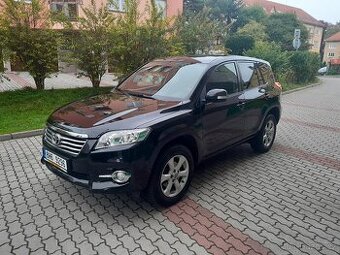 Toyota RAV-4 2,2D-4D 110KW 4x2