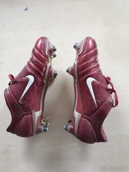 Kopačky NIKE AIR ZOOM TOTAL 90 III, UK 6,5, chrániče NIKE