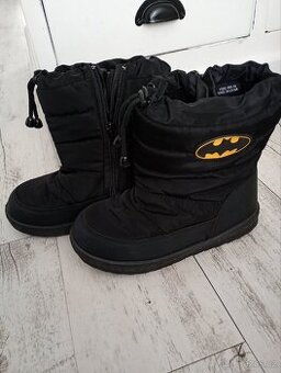 Sněhule v. 34, téměř nenošené, zateplené,