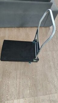 Skládací manipulační vozík