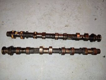 BMW E46 vačkové hřídele