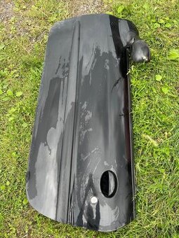 Přední dveře peugeot cabrio 205