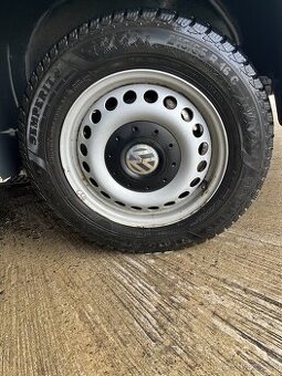 VW Transporter zimní sada kol 215/65/16C SEMPERIT