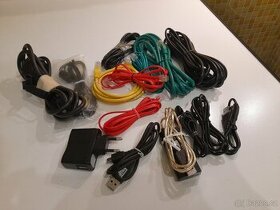 Kabely k internetu, datové kabely, adaptér, sluchátka
