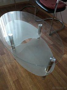 Prodám skleněný stolek