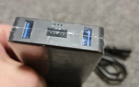 Apple GISSARAL GISAC65-SP4 65W , USB rozbočovače,klávesnice