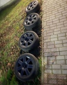 Alu kola se zimními pneu 215 55 R 17