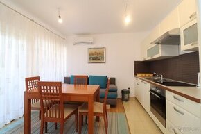 ☀Vodice(HR)- 3-izbový byt, 1. poschodie, výnimočná poloha☀