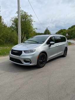 Chrysler Pacifica Limited 3.6 V6 r.v.2023