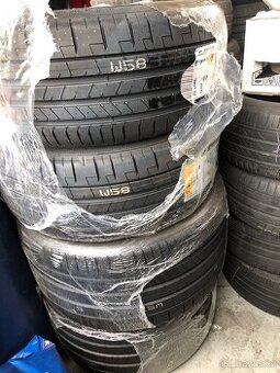 Letní gumy Pirelli 245/35 R20. 305/30 R21