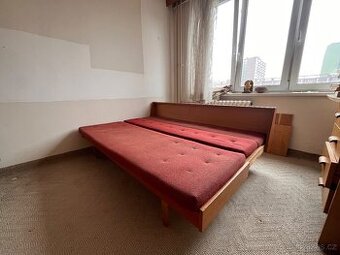 Pohovka / rozkládací postel šířky 140cm