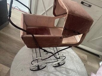 Prodám  retro kočárek na panenky