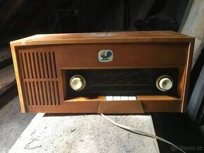Retro radia - 1