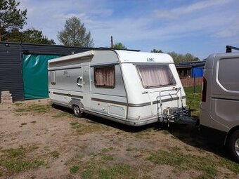 Karavan LMC AMBASSADOR 2004