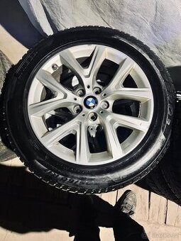 BMW X1 F48 X2 F39 Styling 574 Zimní Sada 5x112 205/60 R17