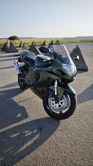 Suzuki GSX-R 600 K1