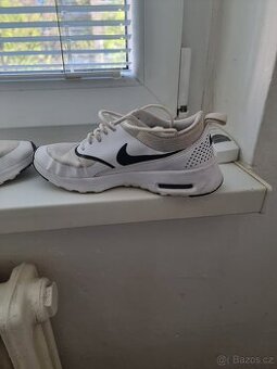 Nike air max thea 37.5