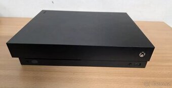 XBOX ONE X 1TB