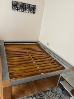 Postel 140x200cm