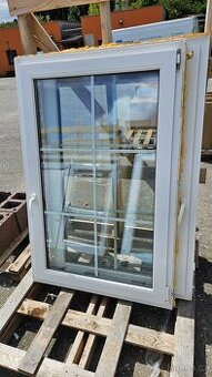 Okno PVC - 975x1480 mm - STARŠÍ - 2 KS