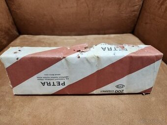 Retro kartón cigaret PETRA ČSTP - 10 krabiček v balení