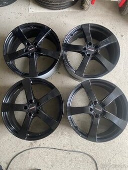 Kola Dezent R19, 5x112