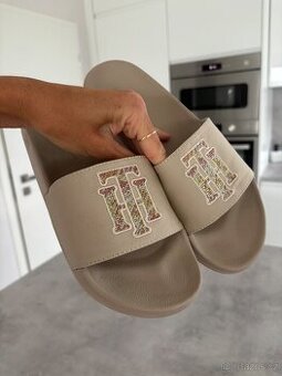 Tommy Hilfiger pantofle - 1