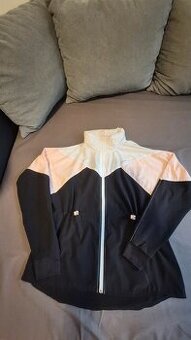 Fitness mikina/bunda s kapucí