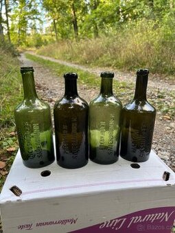 Staré pivní láhve