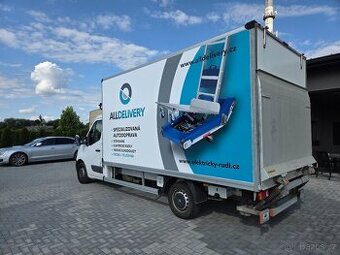 AUTODOPRAVA. STĚHOVÁNÍ.  MANIPULAČNÍ TECHNIKA. 8 PALET ČELO. - 1